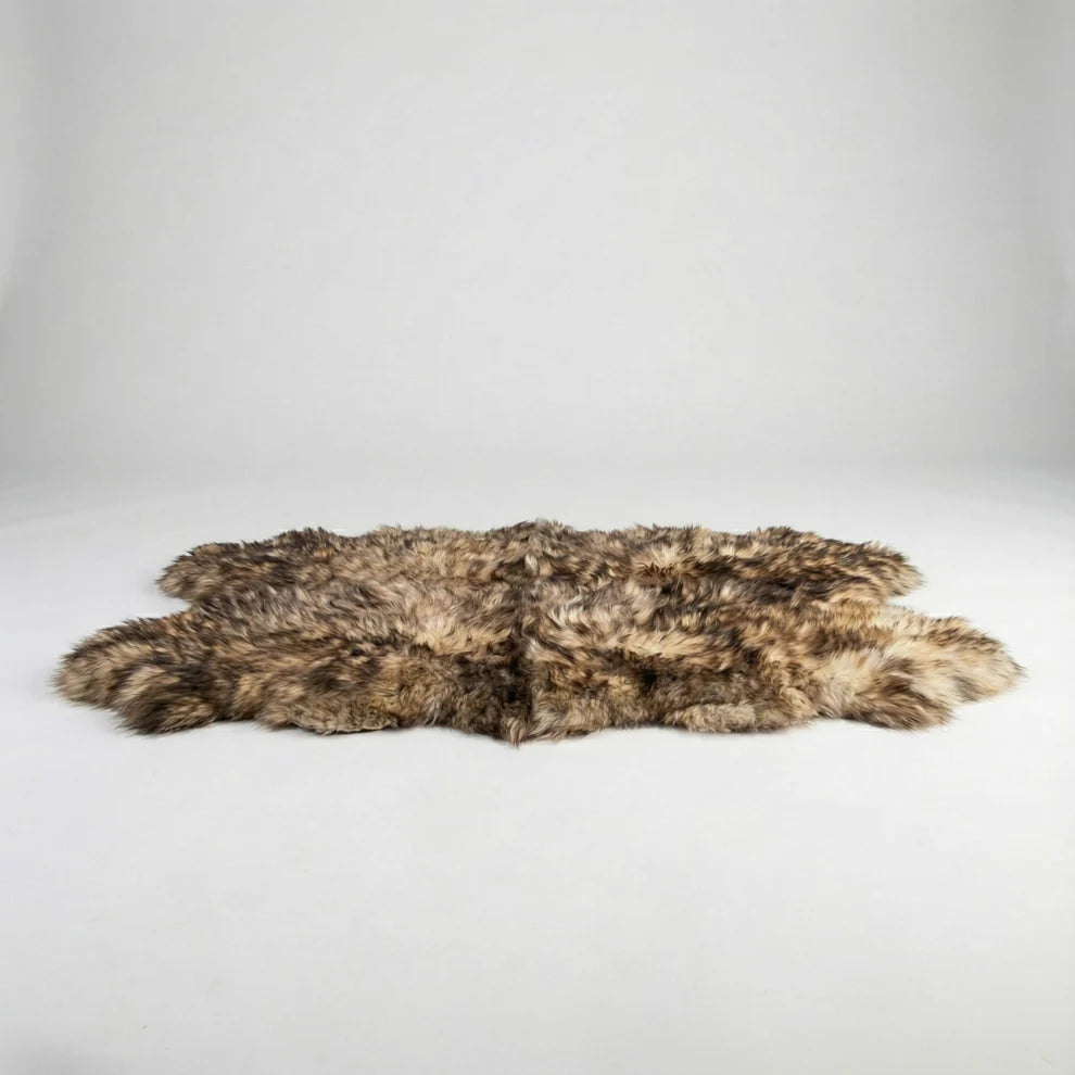 New Zealand Light Red Fox Sheepskin Rug & Throw